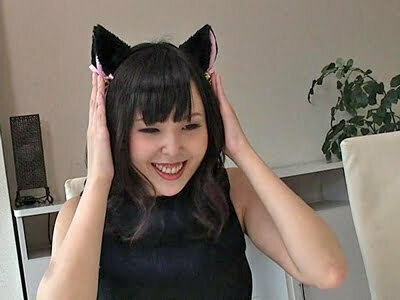 アナル未経験の素人娘に黒猫の尻尾をぶっ刺し開発素人美少女コスプレアナルのエロ動画